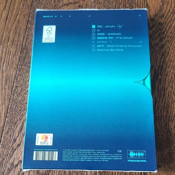 Treasure The Second Step: Chapter One album - Picture 2 of 4